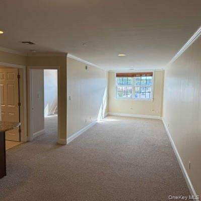 14 Willis Ave - Photo 1