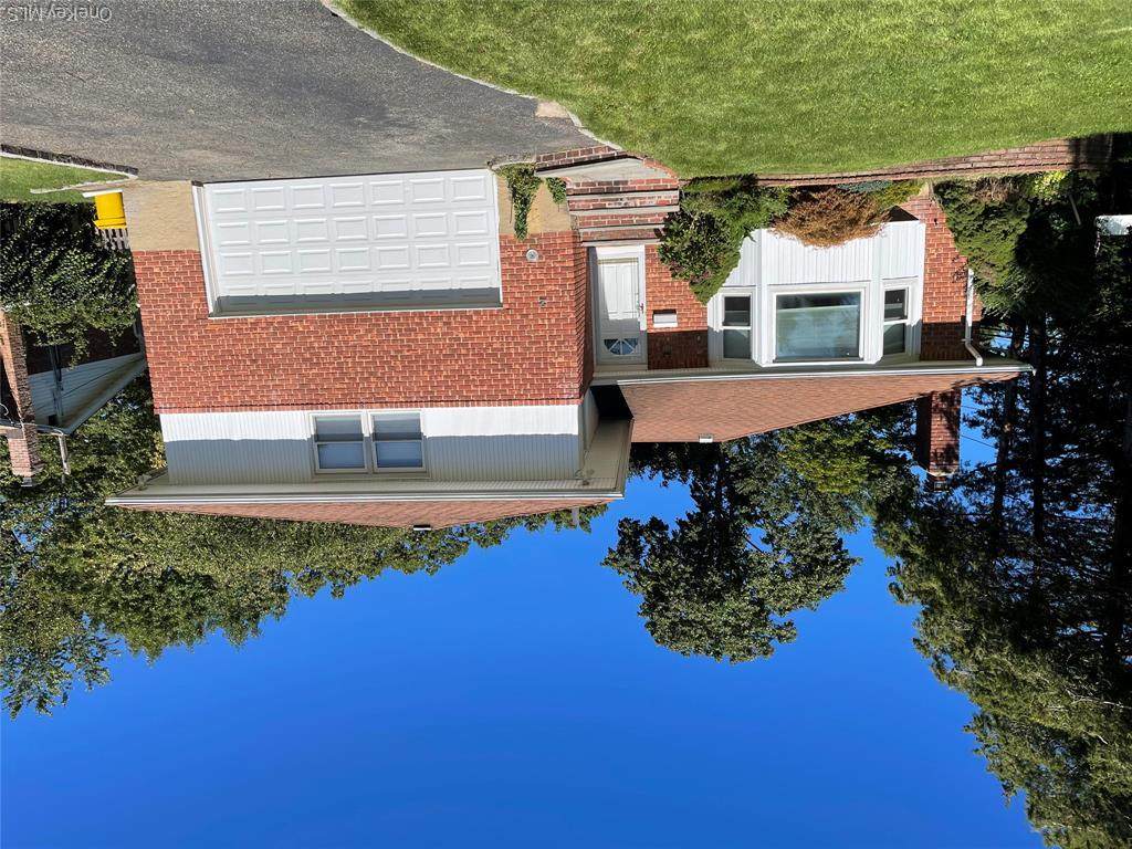 2 Stuart Drive - Photo 1
