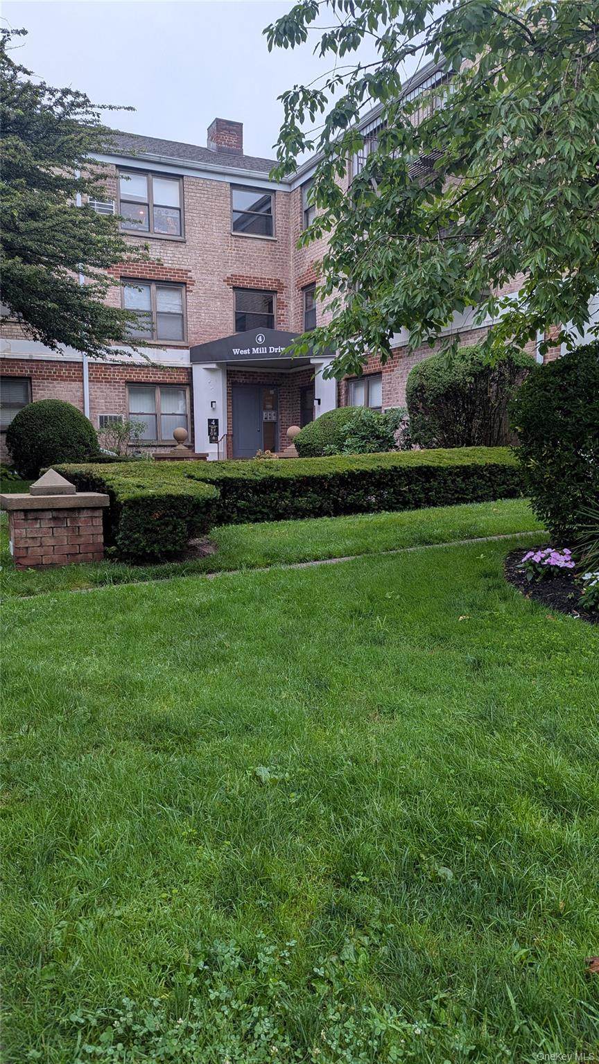 4 West Mill Drive - Photo 1