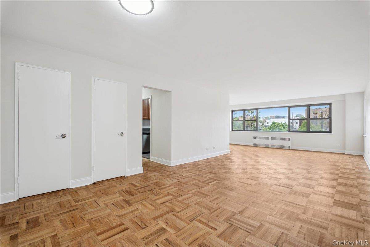 2 Washington Square - Photo 1