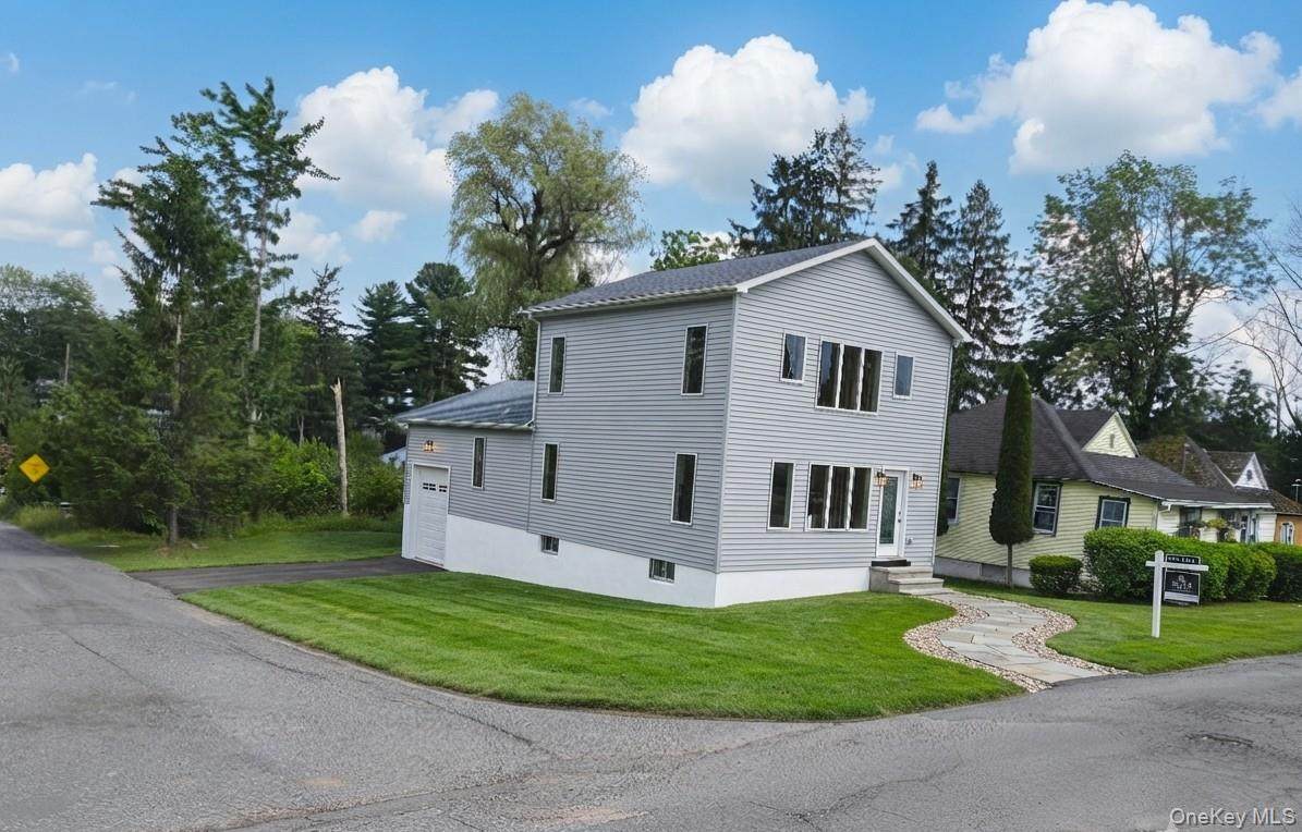 95 Dwyer Avenue - Photo 1