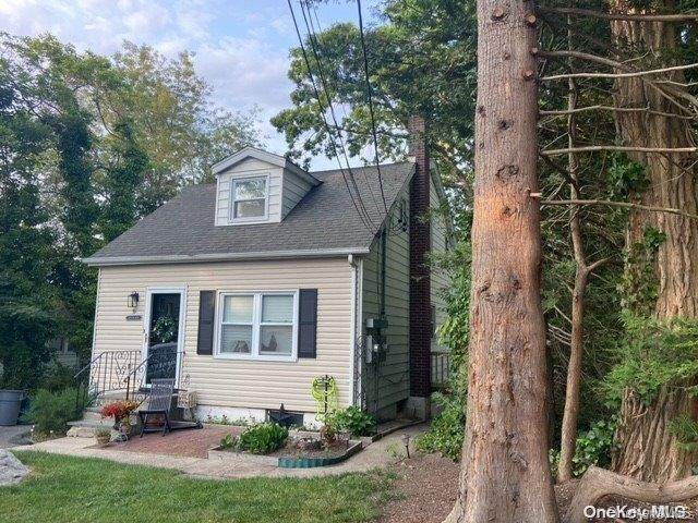 31 Brightwaters Drive - Photo 1