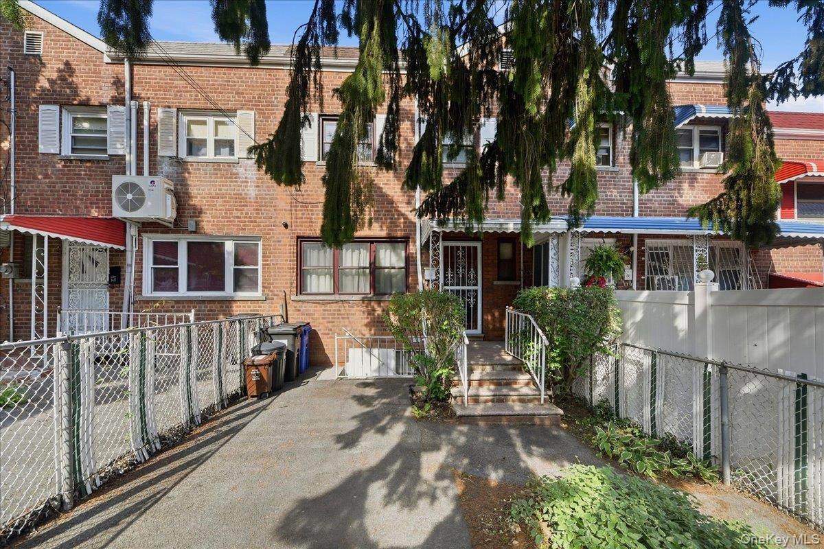 3310 Gunther Avenue - Photo 1