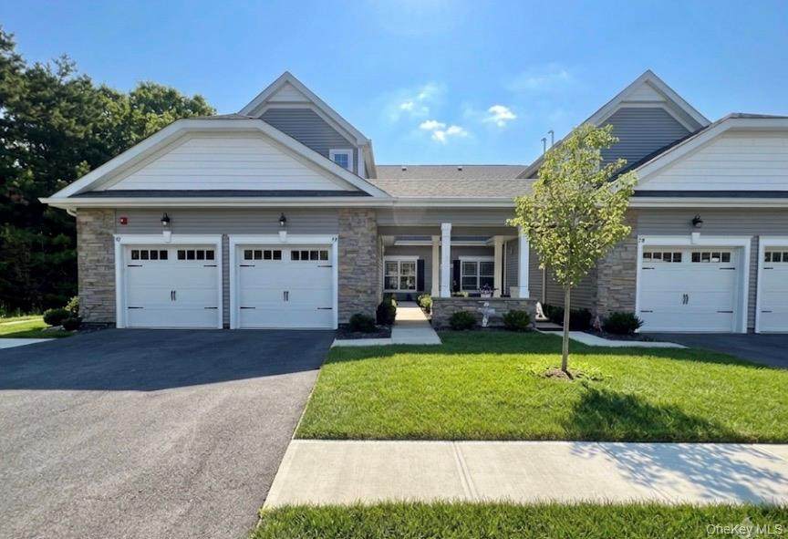 79 Willow Circle - Photo 1