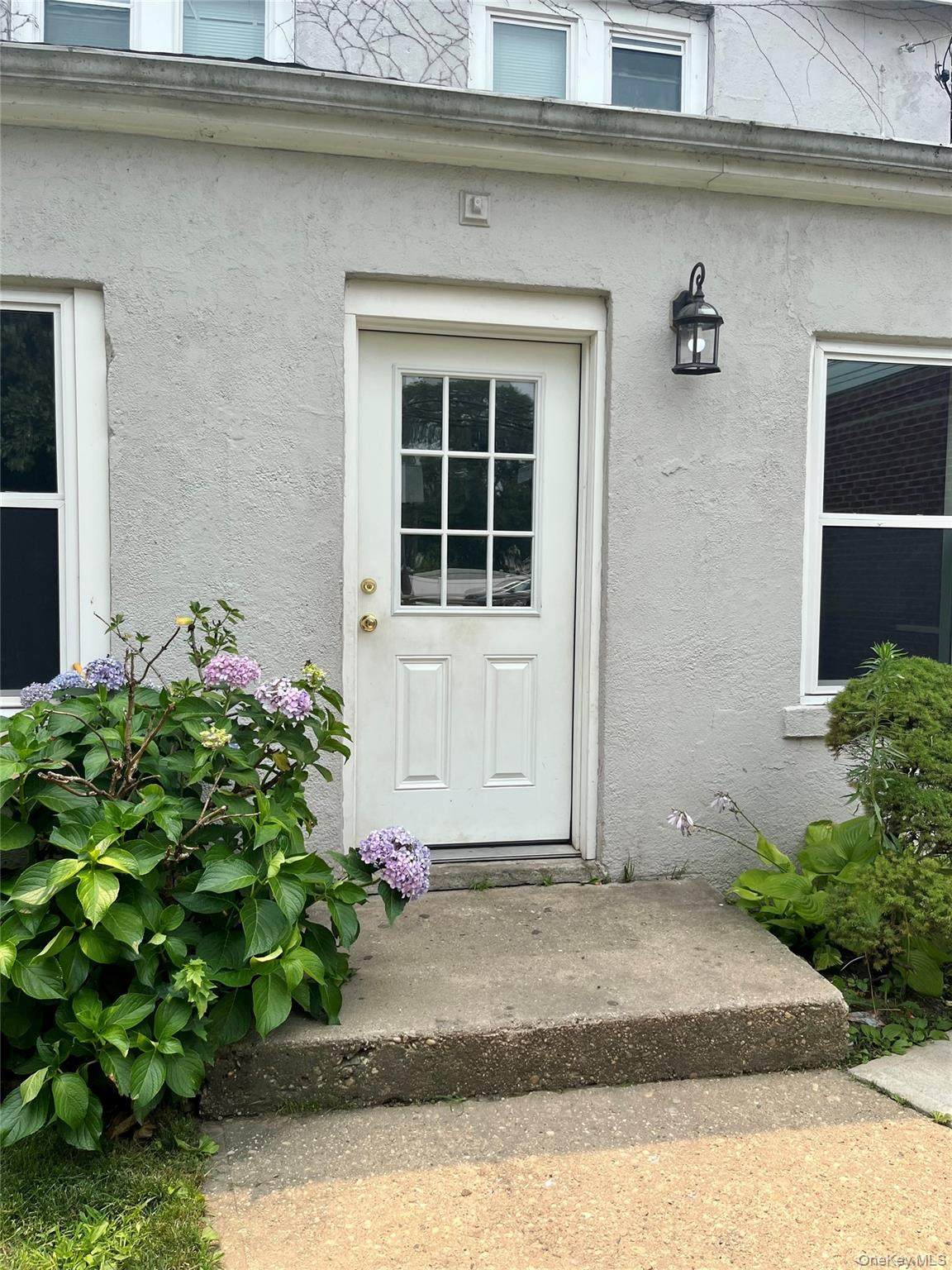 6 2nd Street - Photo 1