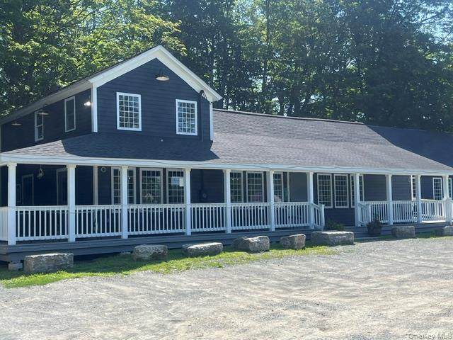 17 Cherry Plain Square - Photo 1