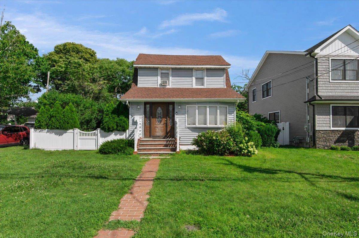 16 Marlboro Place - Photo 1
