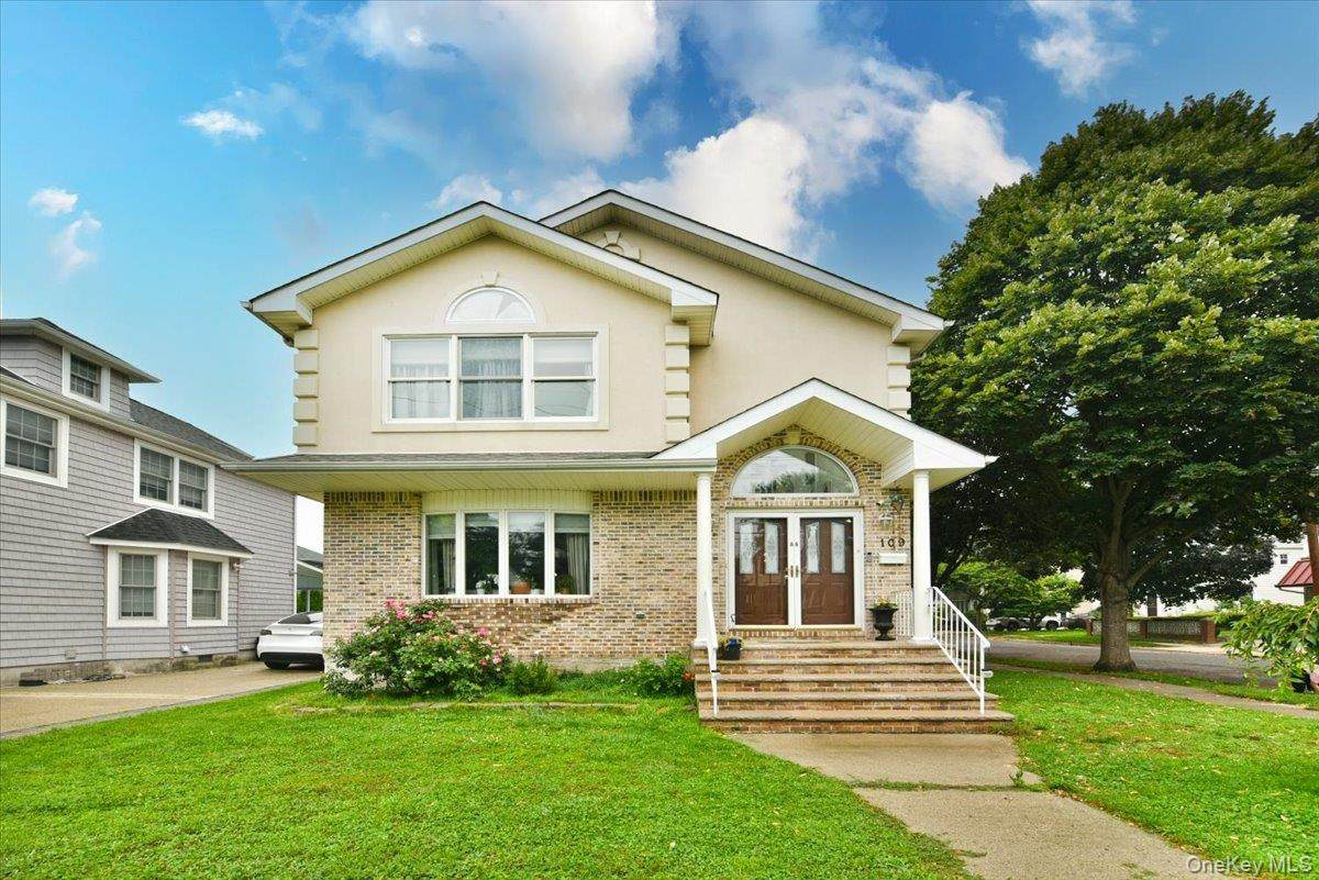 109 Charles Street - Photo 1