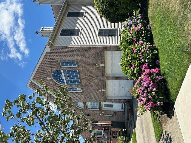 350 Penn Street - Photo 1
