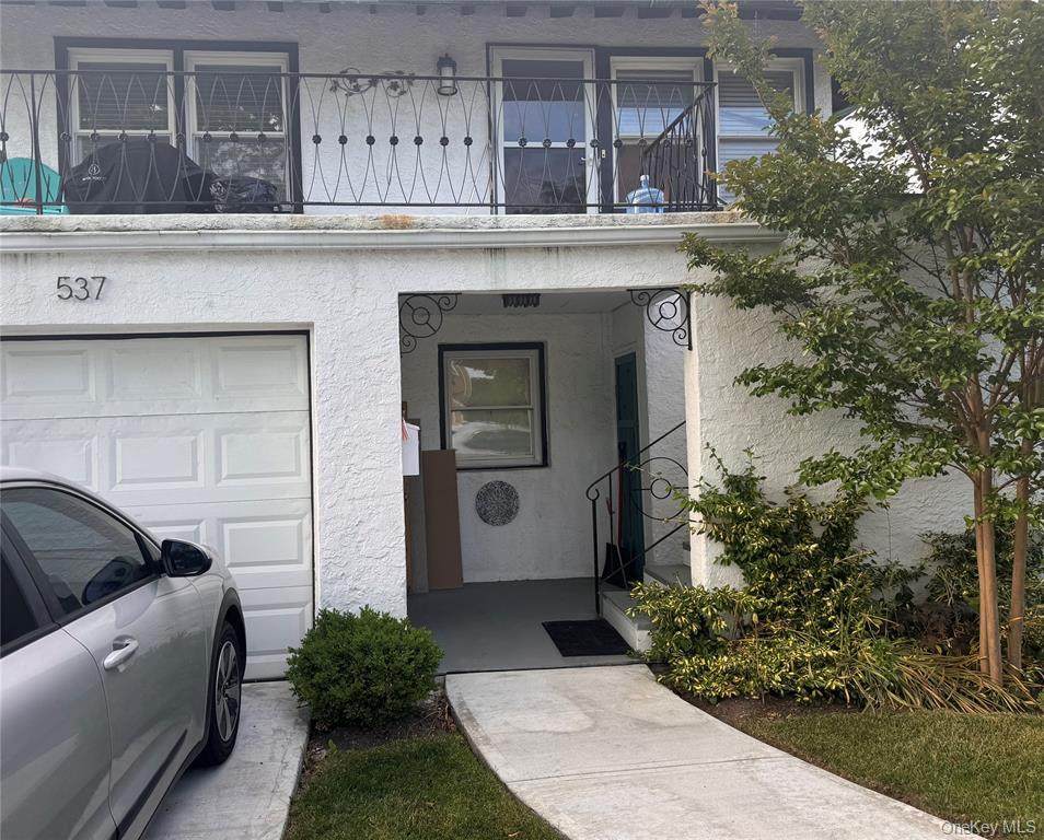 537 Chester Street - Photo 1