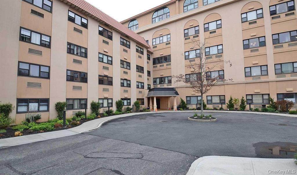 185 Park Avenue - Photo 1