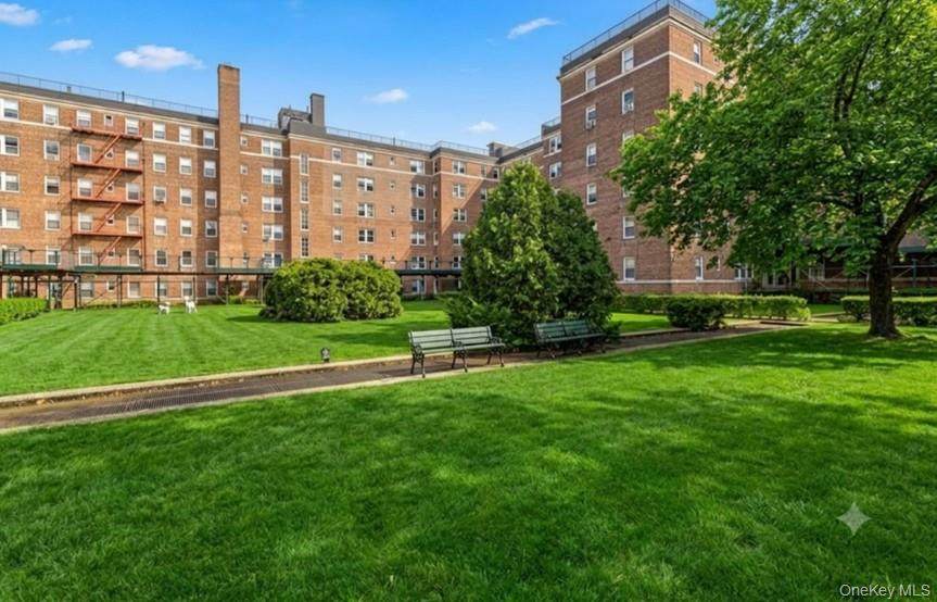 5410 Netherland Ave - Photo 1