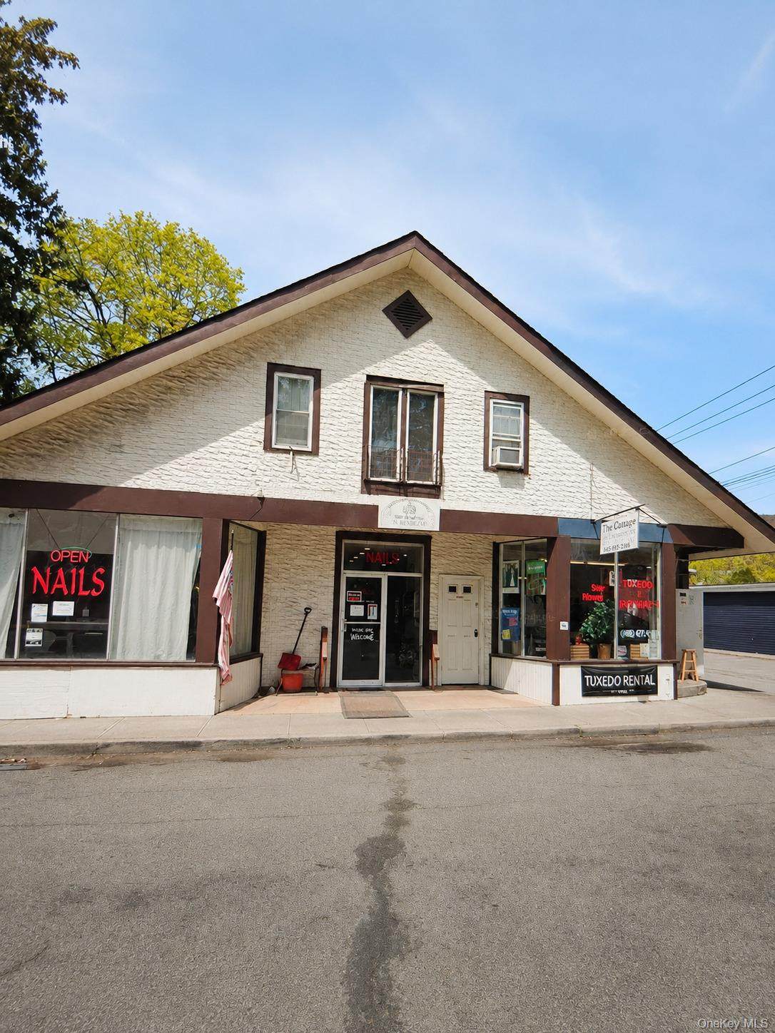 65 Windermere Avenue - Photo 1