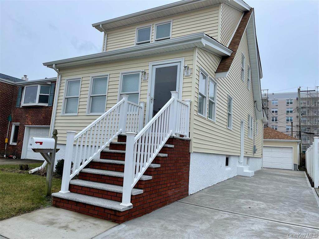 548 Broadway - Photo 1