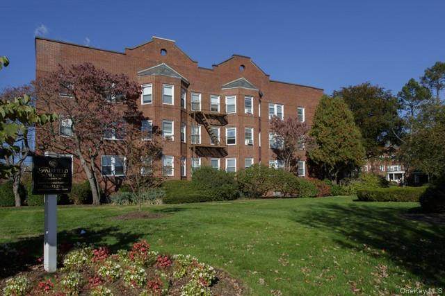 365 Stewart Avenue - Photo 1