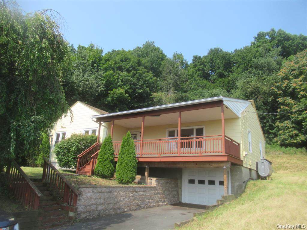 33 Meadow Avenue - Photo 1