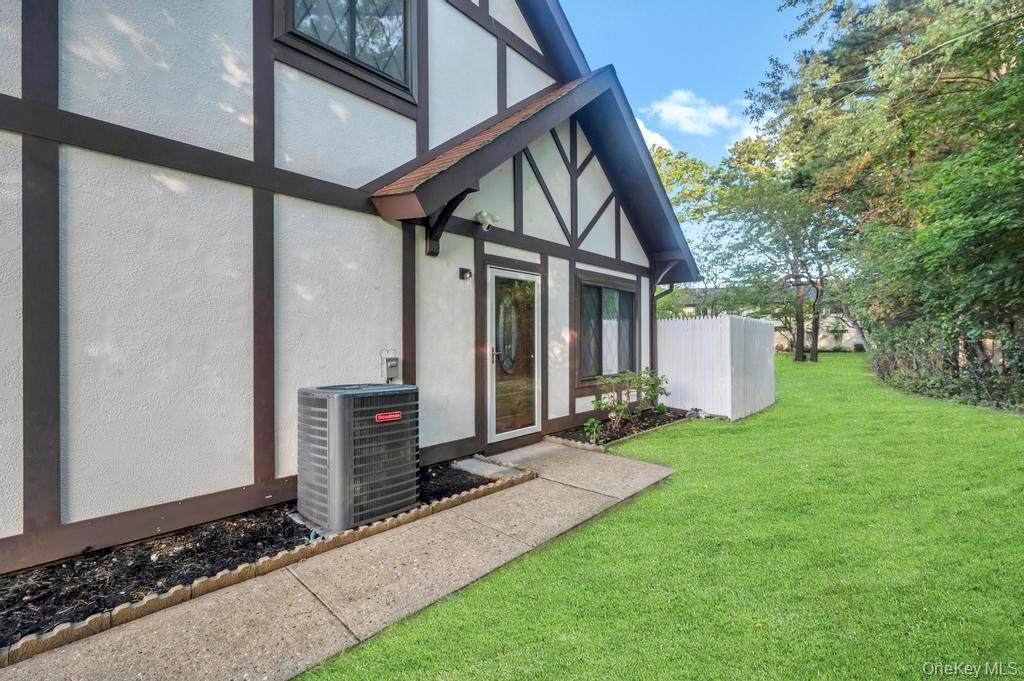 6 Amesworth Court - Photo 1