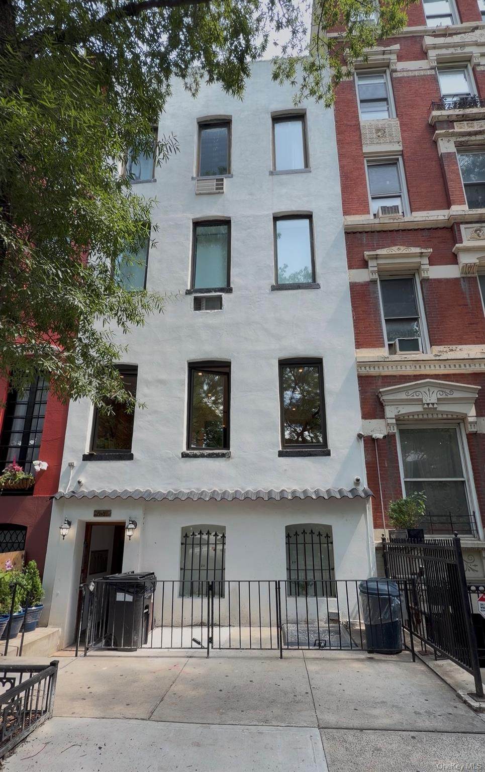 437 43rd Street - Photo 1