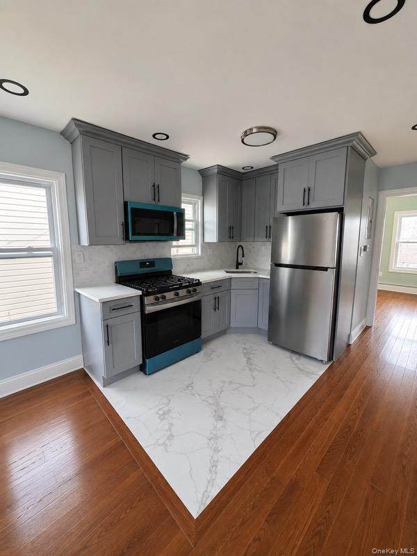 10910 210th Street - Photo 1