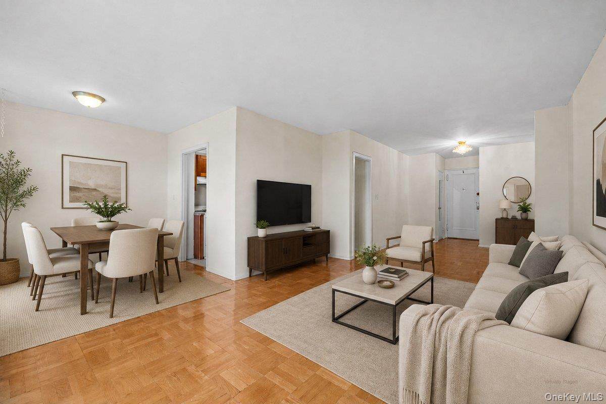 735 Kappock Street - Photo 1