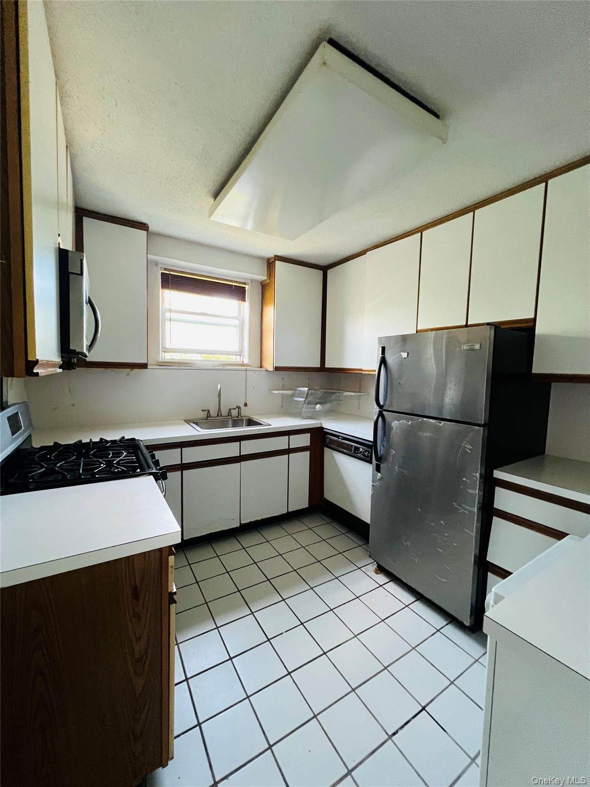 5700 Arlington Avenue - Photo 1