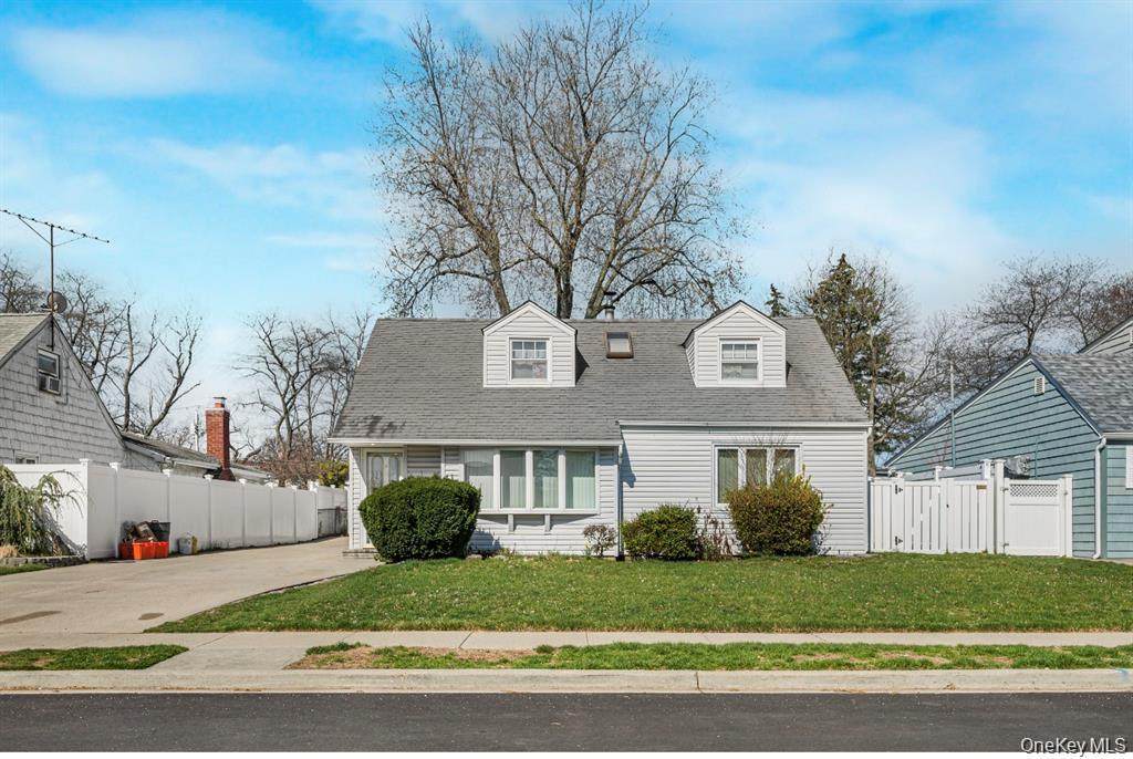 758 Wyngate Drive - Photo 1