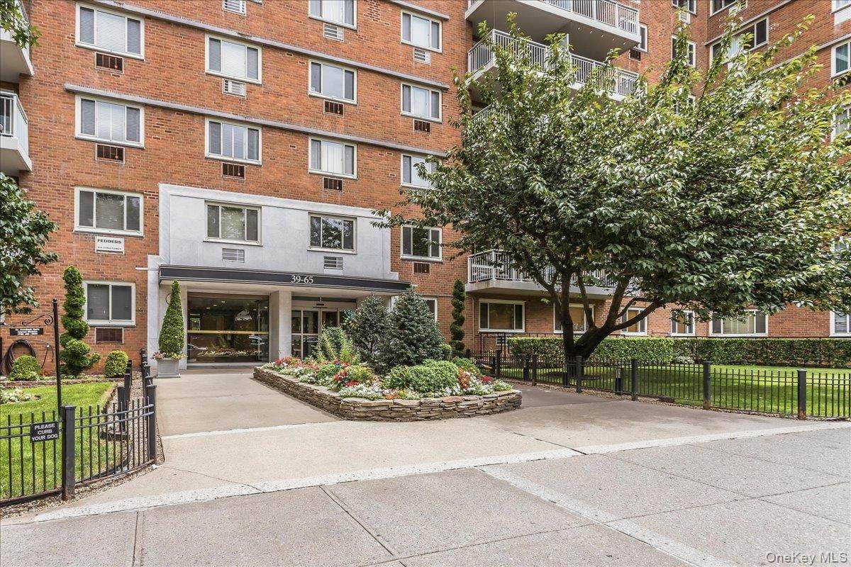 3965 52nd St - Photo 1