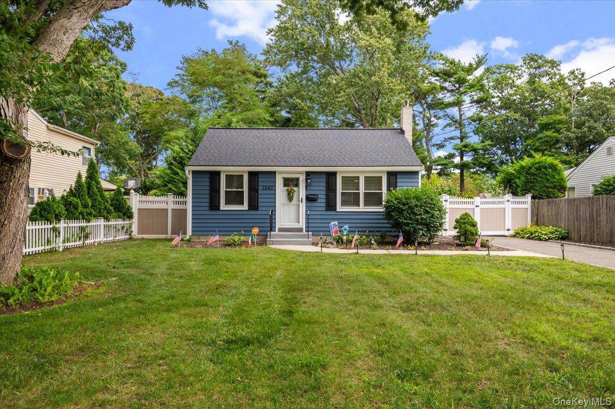 1347 Peters Boulevard - Photo 1