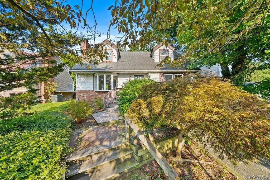 228 Oakwood Road - Photo 1