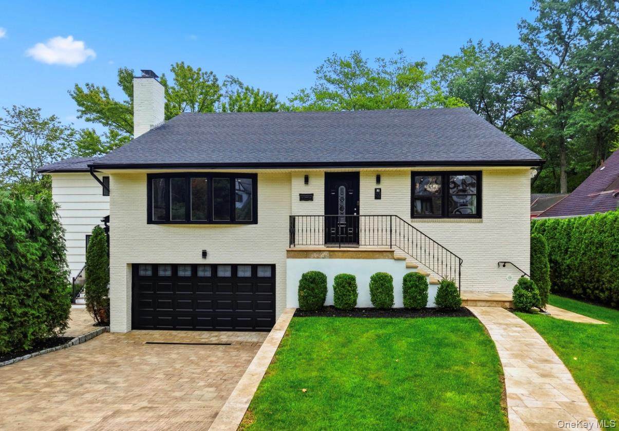 87 Woodlawn Avenue - Photo 1