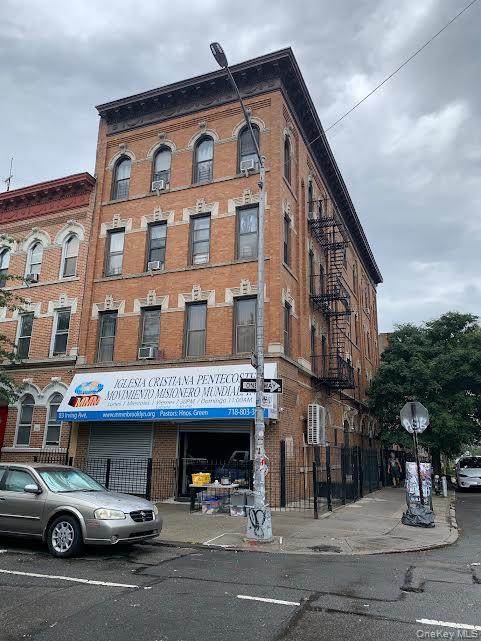83 Irving Avenue - Photo 1