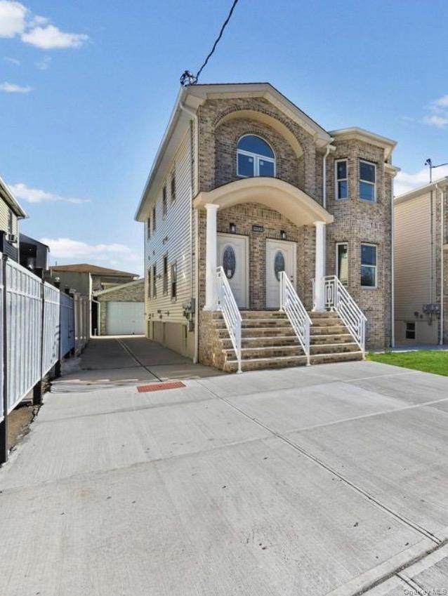 11521 143rd St - Photo 1