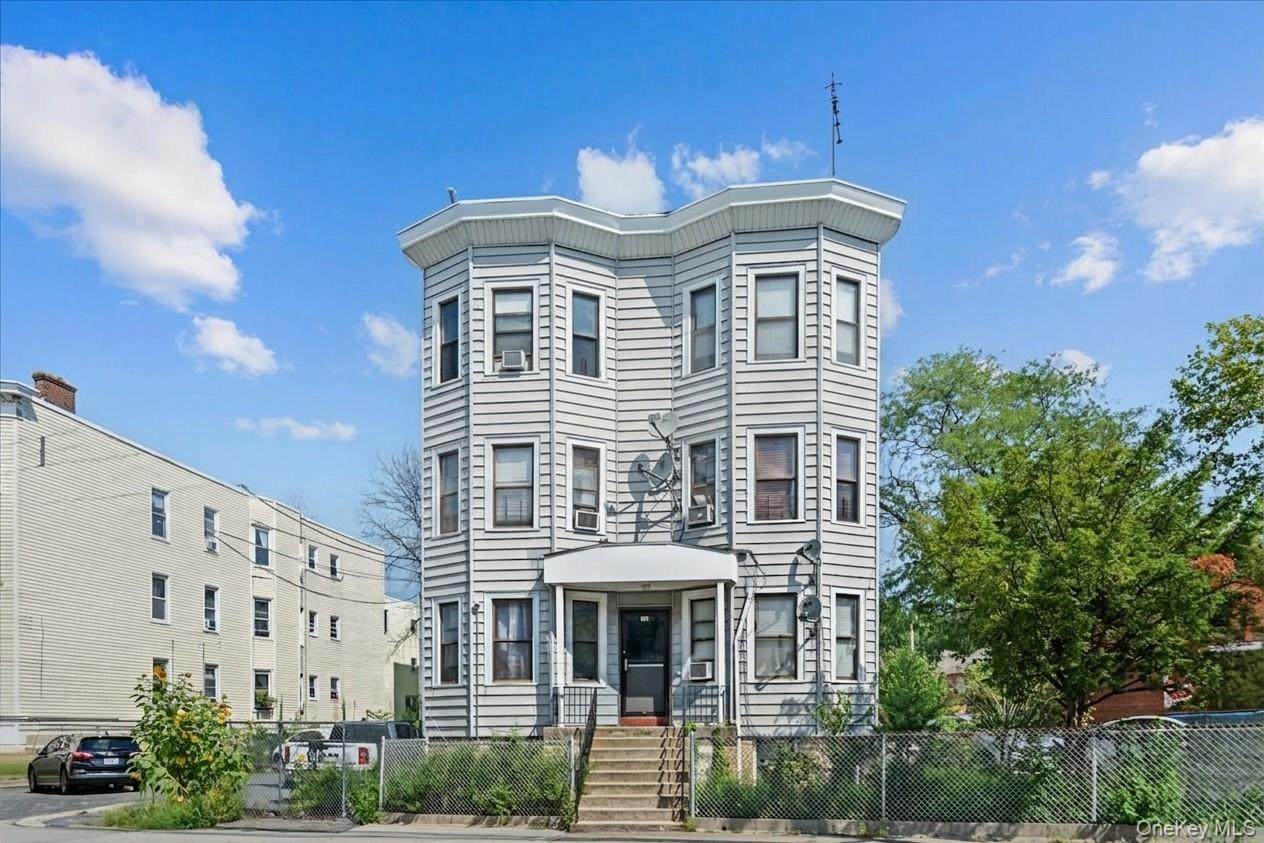33 Radford Street - Photo 1