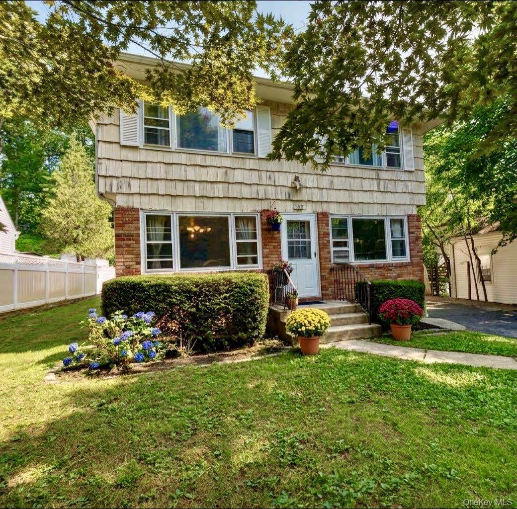 146 Carley Avenue - Photo 1