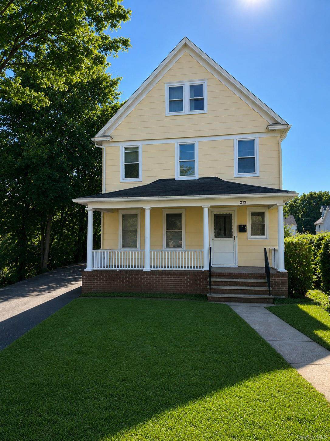 213 Washington Avenue - Photo 1