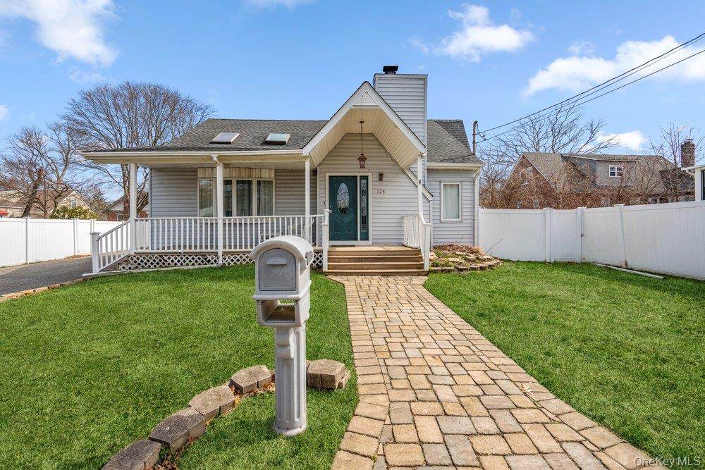 125 3rd Street - Photo 1