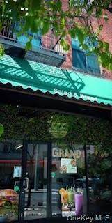 132 Havemeyer Street - Photo 1