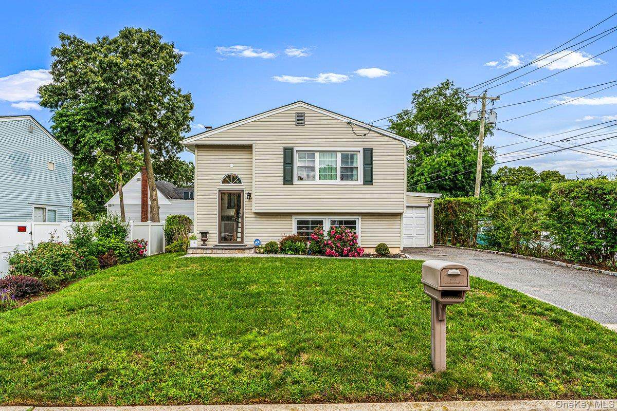 115 Margaretta Avenue - Photo 1