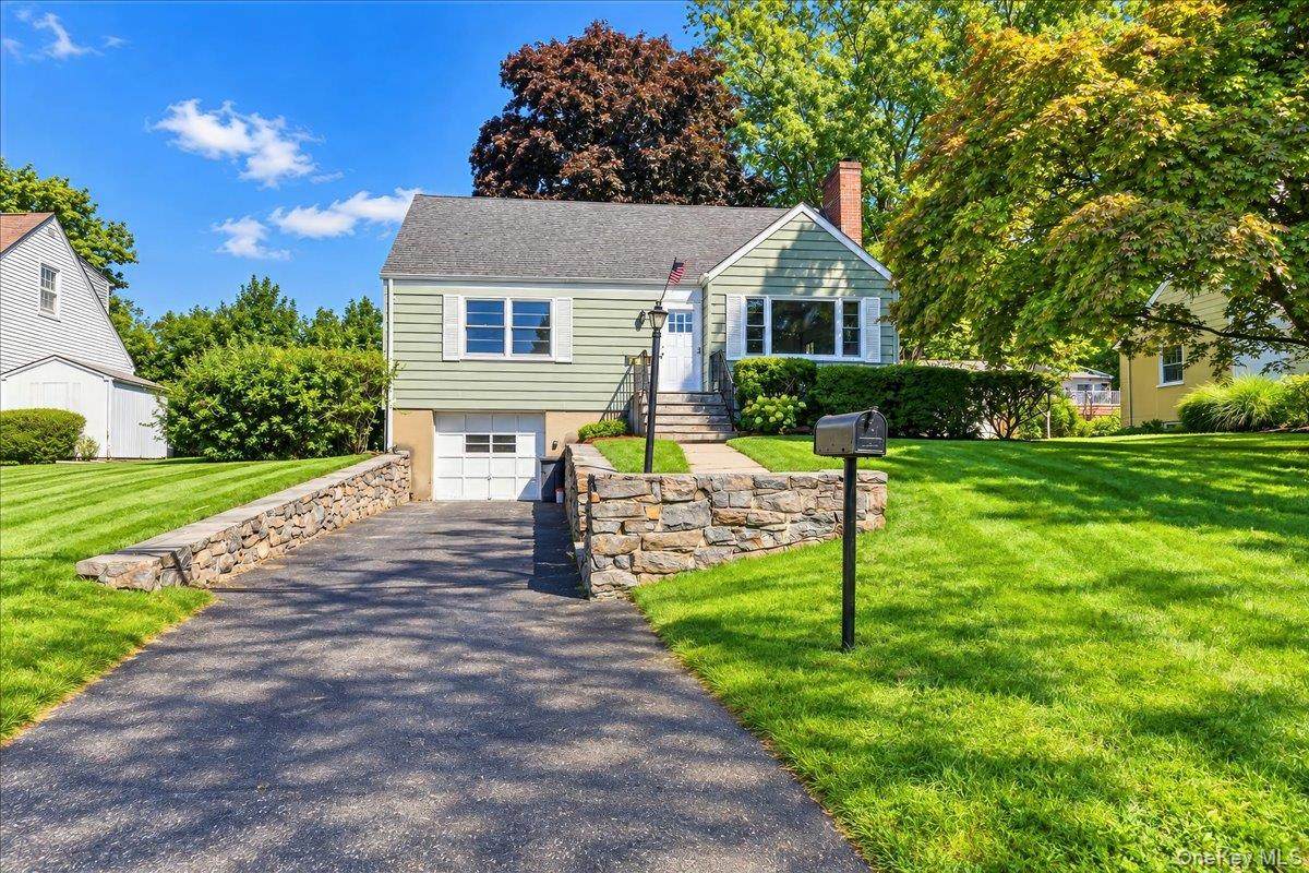 136 Sherman Avenue - Photo 1