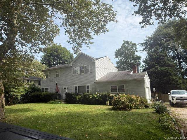 97 Hiawatha Drive - Photo 1