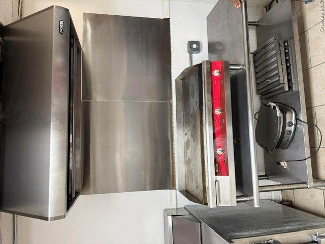 9049 Springfield Boulevard - Photo 1