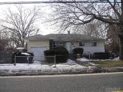 1678 Brentwood Road - Photo 1