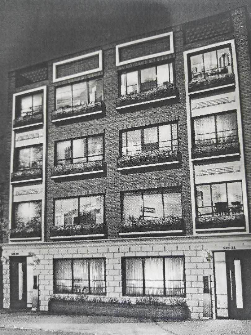 719/21 Snedikar Avenue - Photo 1