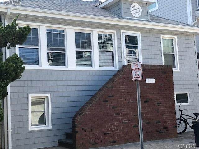 139 Hewlett - Photo 1