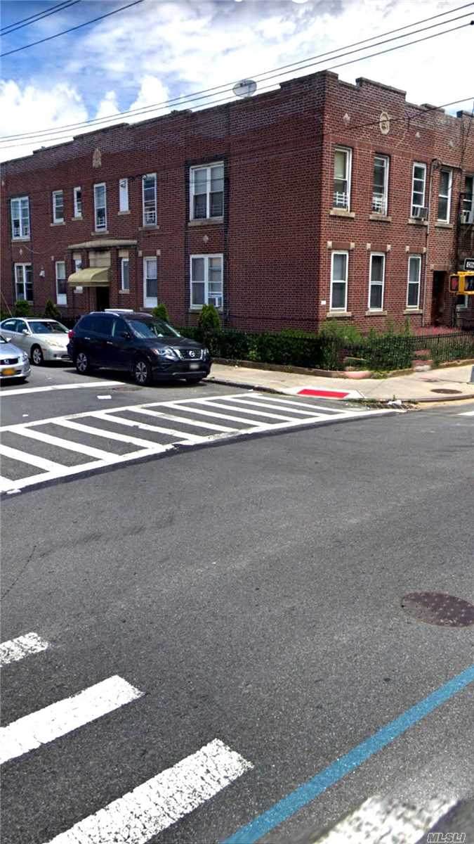 1401 Avenue Y - Photo 1