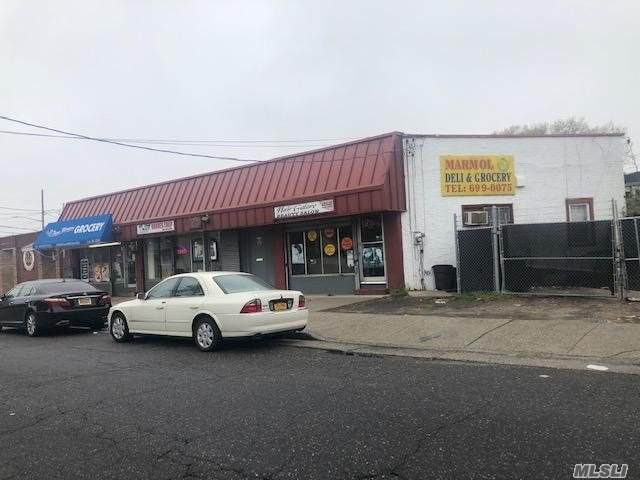 101-105 Westbury Boulevard - Photo 1