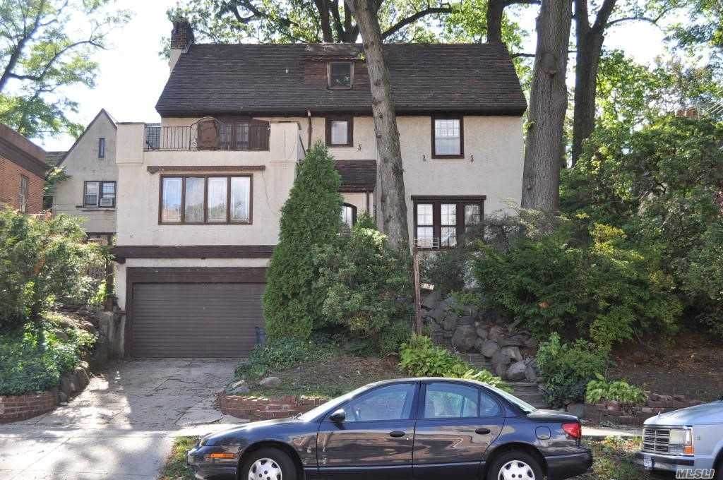 83-02 116th Street - Photo 1
