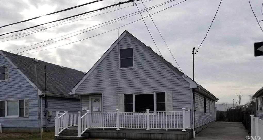 11 Bayview Avenue - Photo 1 11 Bayview Avenue - Photo 1