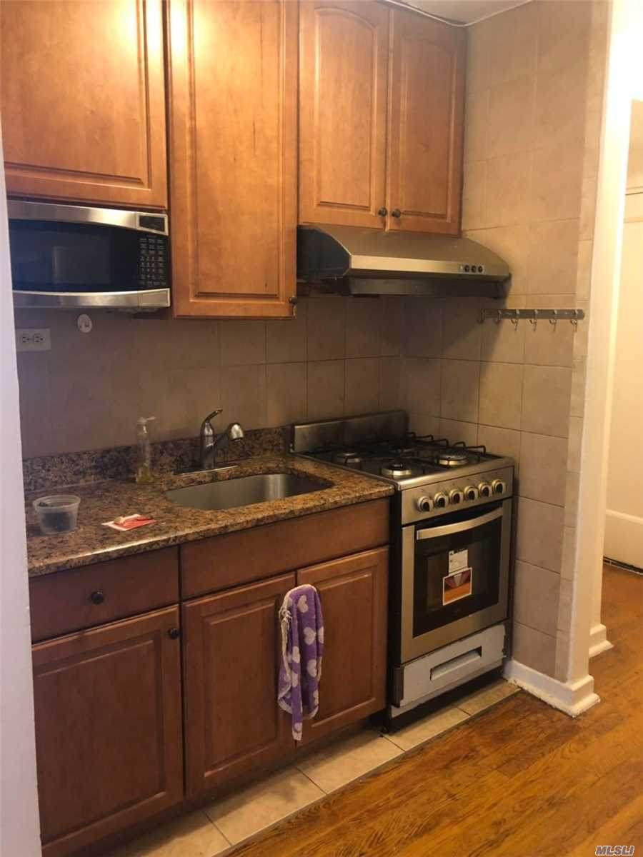 144-41 Sanford Ave - Photo 1