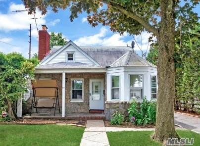 57 Harris Avenue - Photo 1